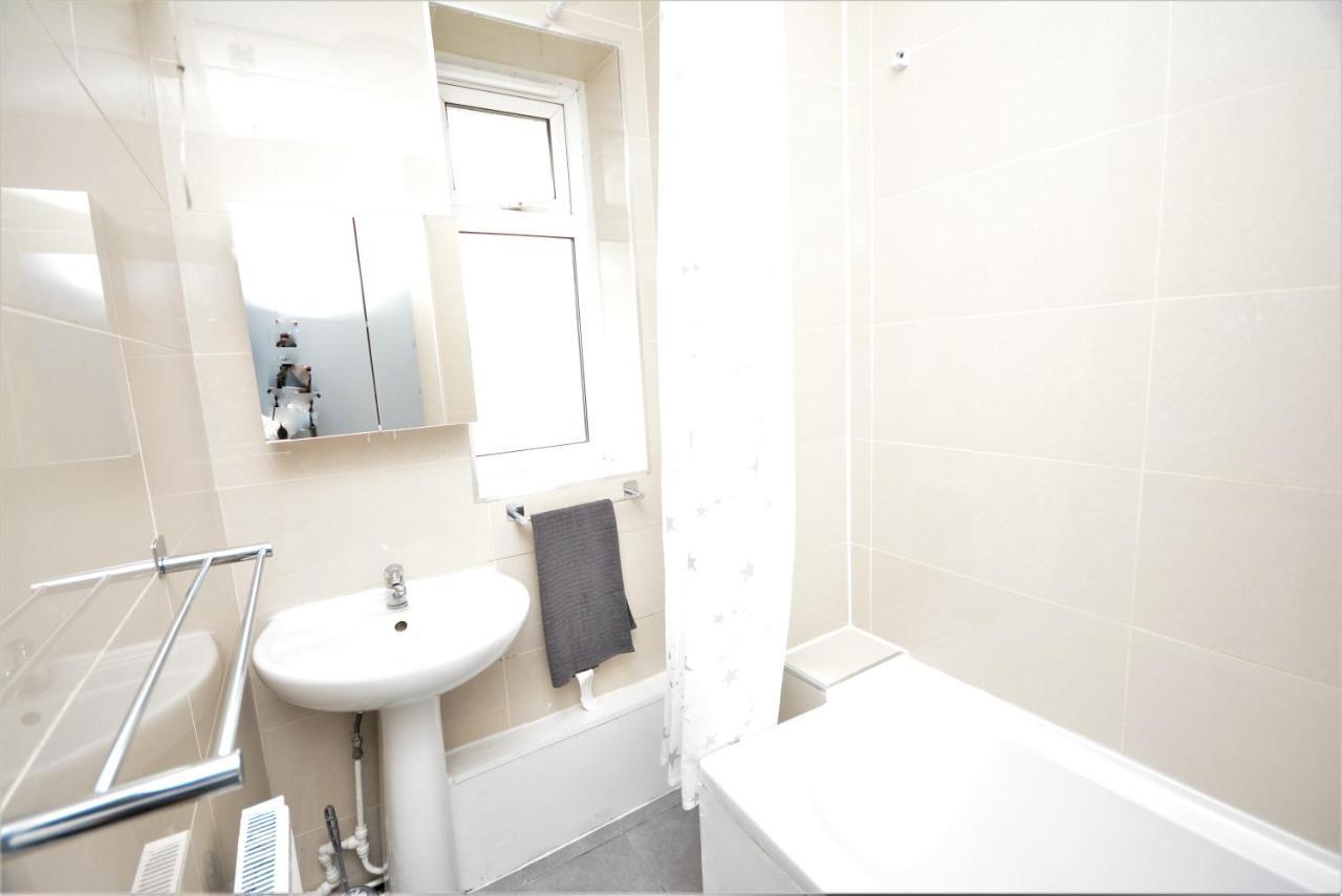 Beautiful London 2 Bedroom Flat Near Finsbury Park Exterior foto
